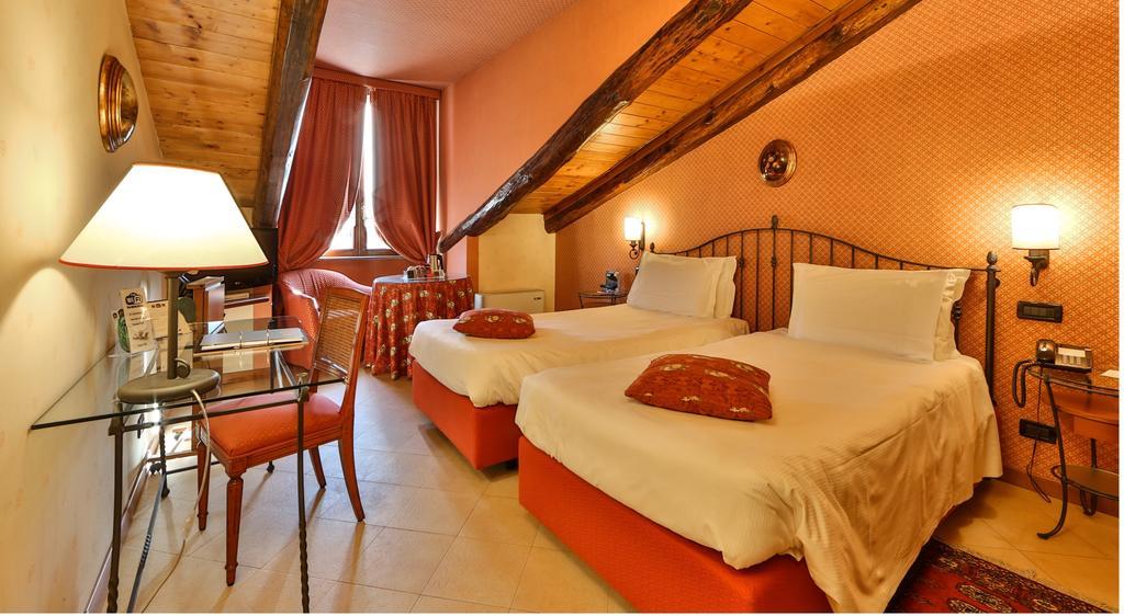 Best Western Plus Hotel Genova Τορίνο Δωμάτιο φωτογραφία